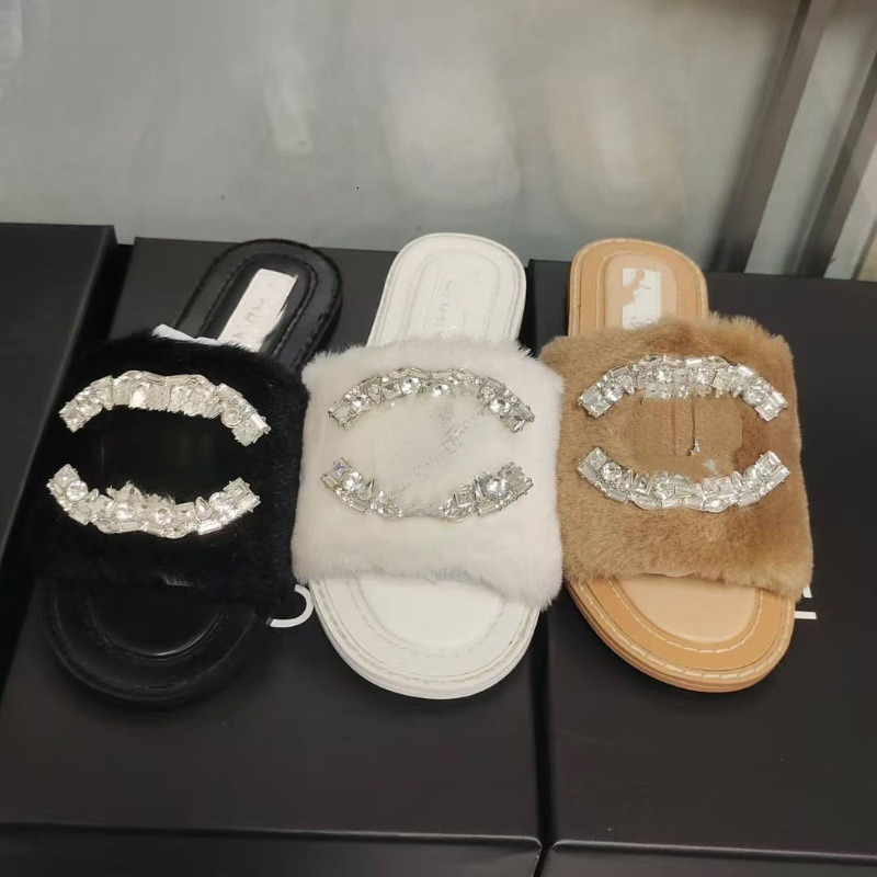 Pantoufles en fourrure haut de gamme, chaussures plates d'extérieur de luxe, Style à la mode, nouvelle collection 2026