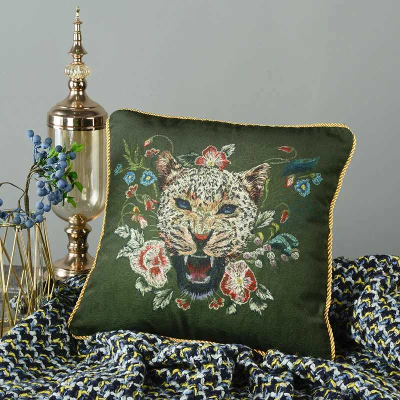 pillowcase Leopard Flora s Orange Green Cushion Case Retro Decorative Cover For Sofa Chair Living Room Home Decorations C260314-image-1097934766