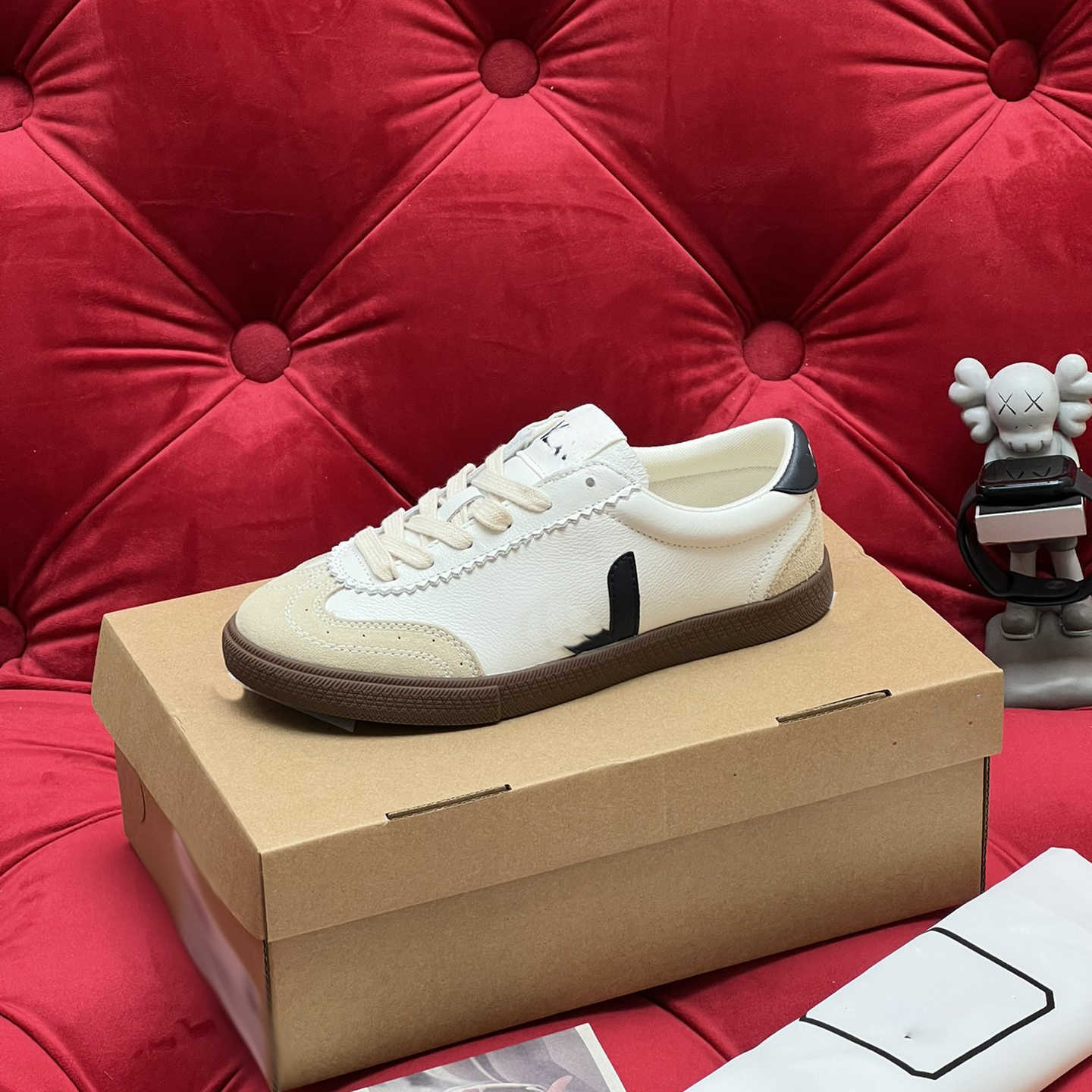 Baskets de styliste pour hommes et femmes, chaussures plates blanches, décontractées à la mode, chaussures de sport polyvalentes et respirantes