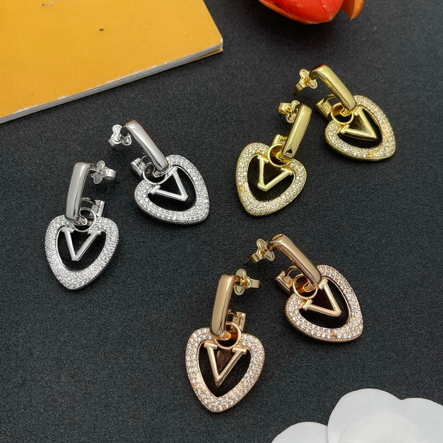 Earring Designer Letters Earring Fashion Crystal Rhinestone High Quality Woman Accessories Jewelry Wedding Party Gift-image-1097937277