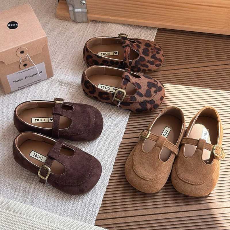 Child leisure daily versatile Western stylesuitable boys girl Spring Autumn students Walking travel shoeFashion princess loaferT260314
