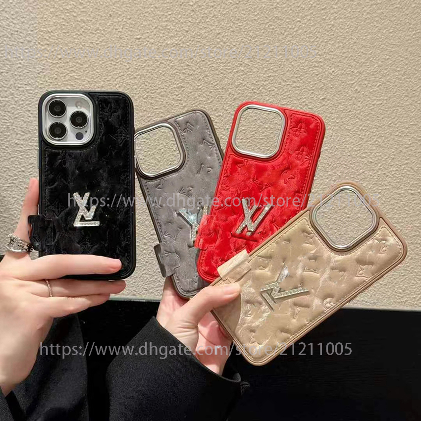 1V Phone Case For Iphone 17 16 15 14 13 Pro Max 16Pro Sparkling Diamond Logo Case Luxury Velvet 17Pro Cover For Apple 15Promax 14Promax 13Promax Emb