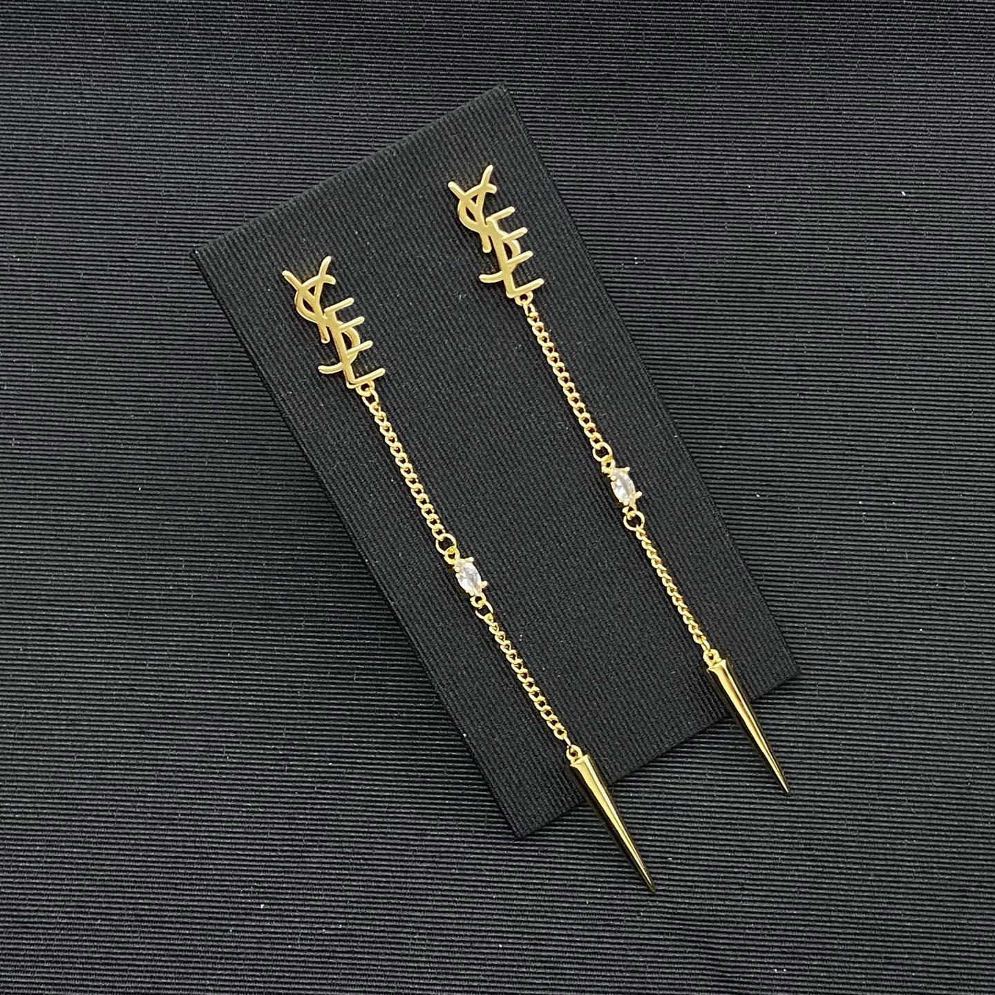 Long Style Design Ear Stud Earrings Pearl Real Gold Brass Copper Crystal Round Letter Earring Fashion Womens Elegance Designer Wedding Party Jewelry