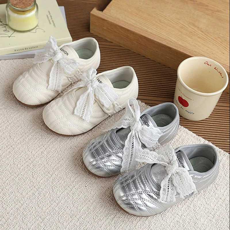Chaussures d'été en cuir pour enfants, taille 26-30, mignonnes coréennes en dentelle, à semelles souples, couleur unie, fines, couleur chair, pou