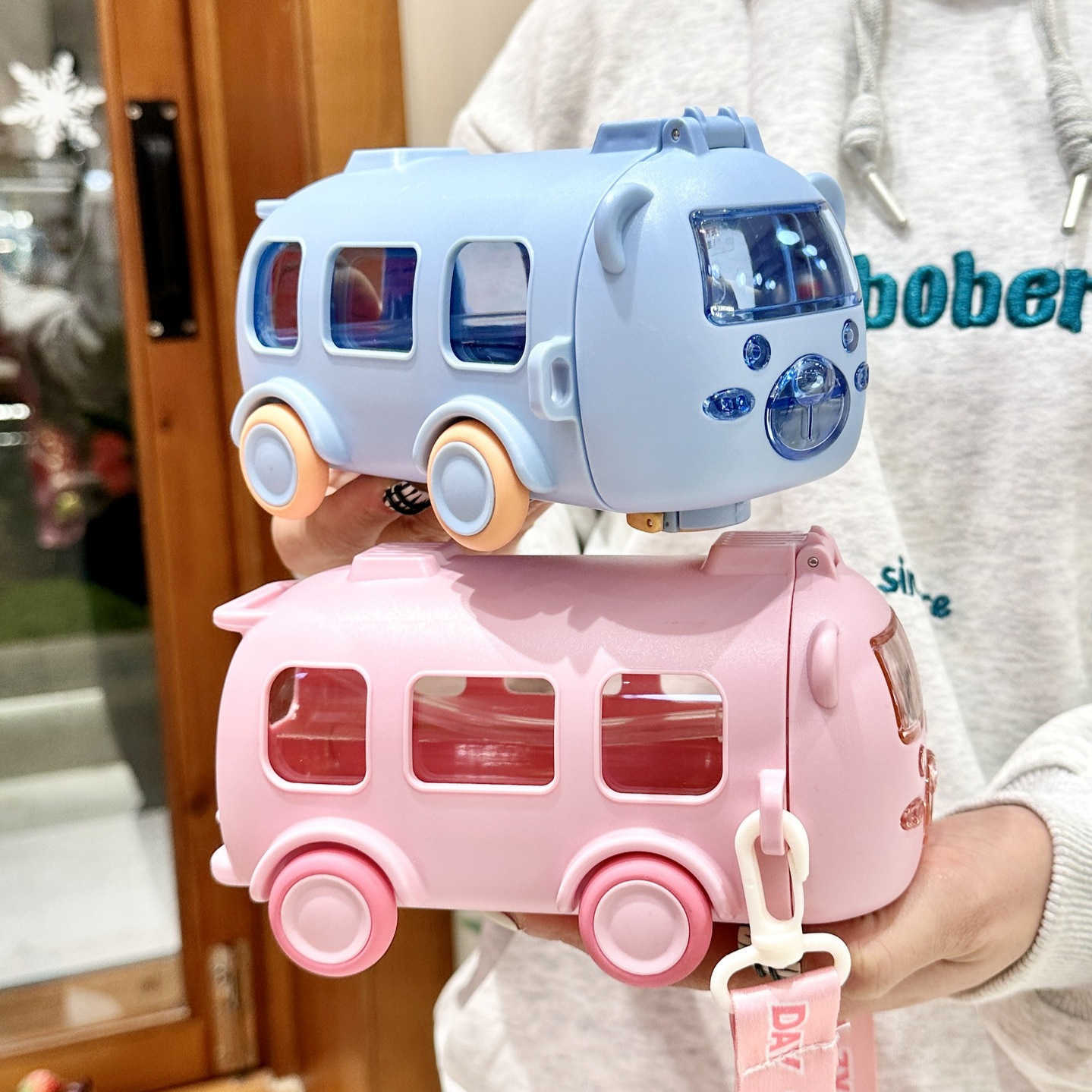 Childrens straw cup cute water bottle portable student anti drop cup baby bus car drinking cup school only L25121225NA-image-1098051602