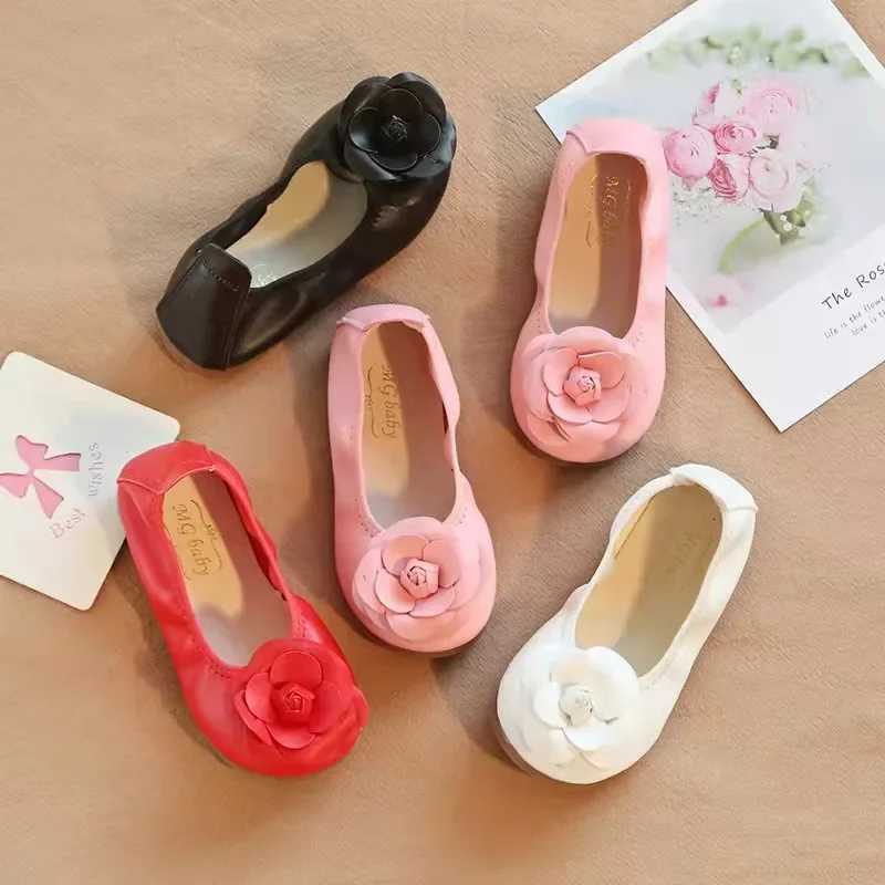 2024 nouvelles filles chaussures d'école sans lacet noir rouge bébé fille chaussures en cuir fleur ballet enfants plat filles chaussures décontra