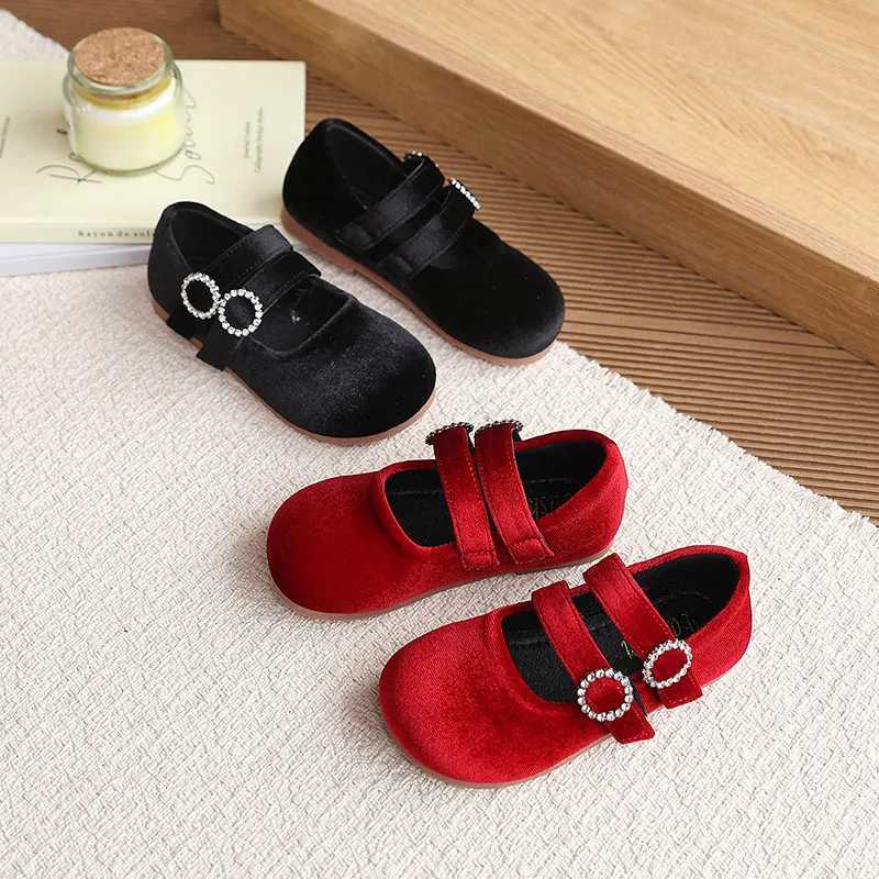 Chaussures de printemps pour enfants, couleur chair, semelle souple, plates, couleur unie, princesse en velours, pour filles, taille 21-30, nouve