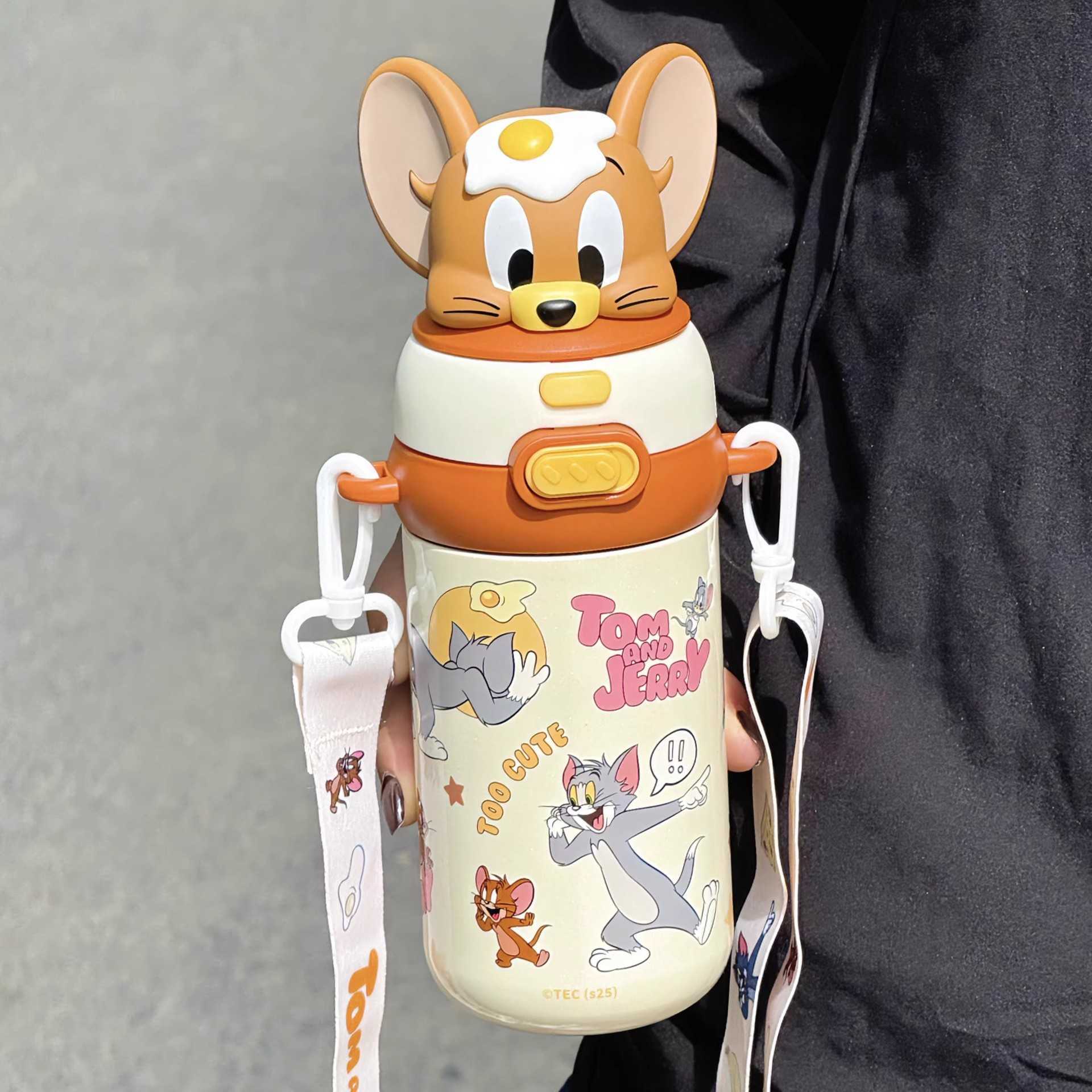 Tom and Jerry Childrens Insulated Cup New High-Value Straw Water Cup Student School Crossbody Portable Couple Cup L251212DBHD-image-1098049020