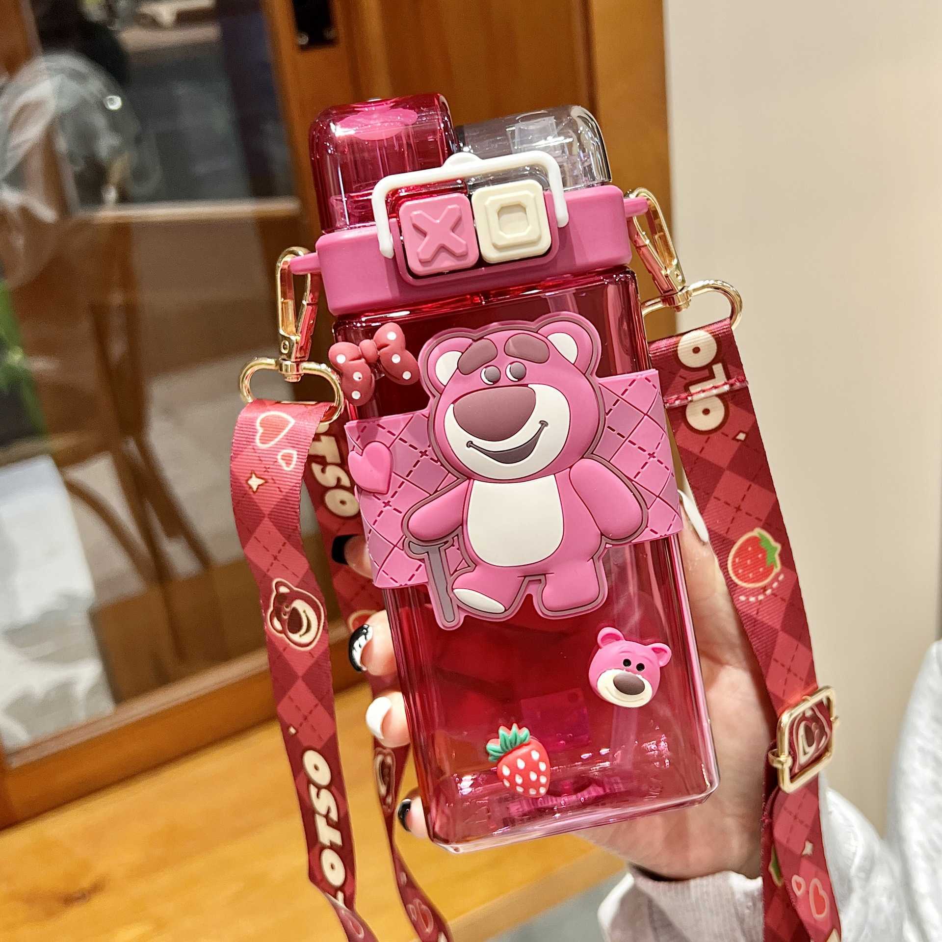 Childrens Water Bottle for School Tritan Portable Anti-Fall High Temperature Resistant Plastic Strawberry Bear Cartoon Cup L251212PHBR-image-1098051486