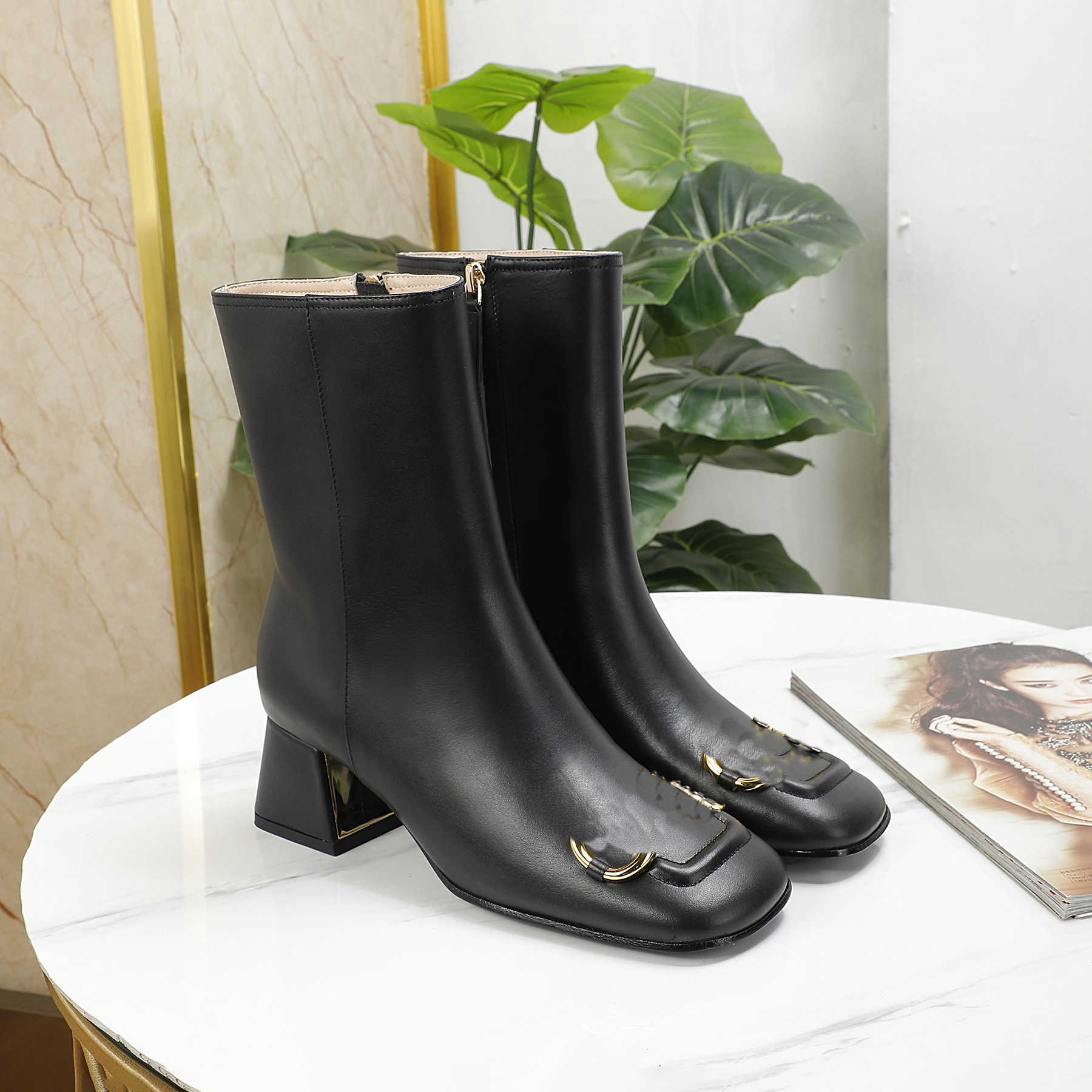 Hot Winter Horsebit Ankle Boot Women's Gold-toned Square Toe White Black Leather Boots Lady Bottes Famous Party Wedding Martin Combat Bootie