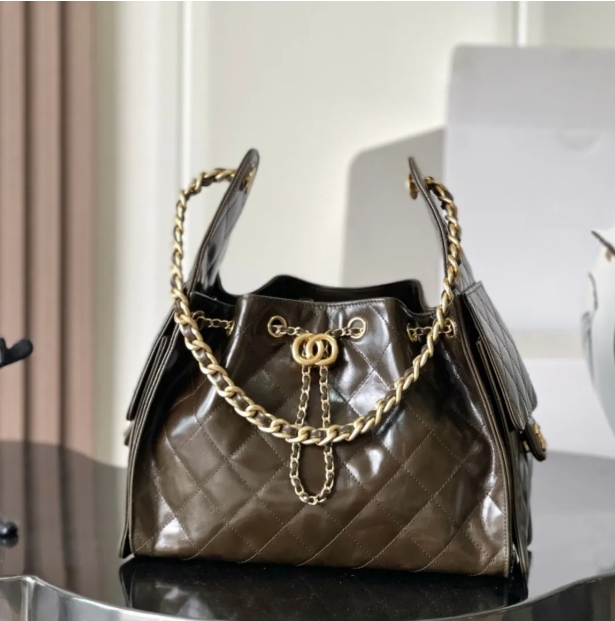 Underarm bag designer bag high-quality large capacity genuine leather shoulder bag classic diamond grid embroidery retro button drawstring chain des
