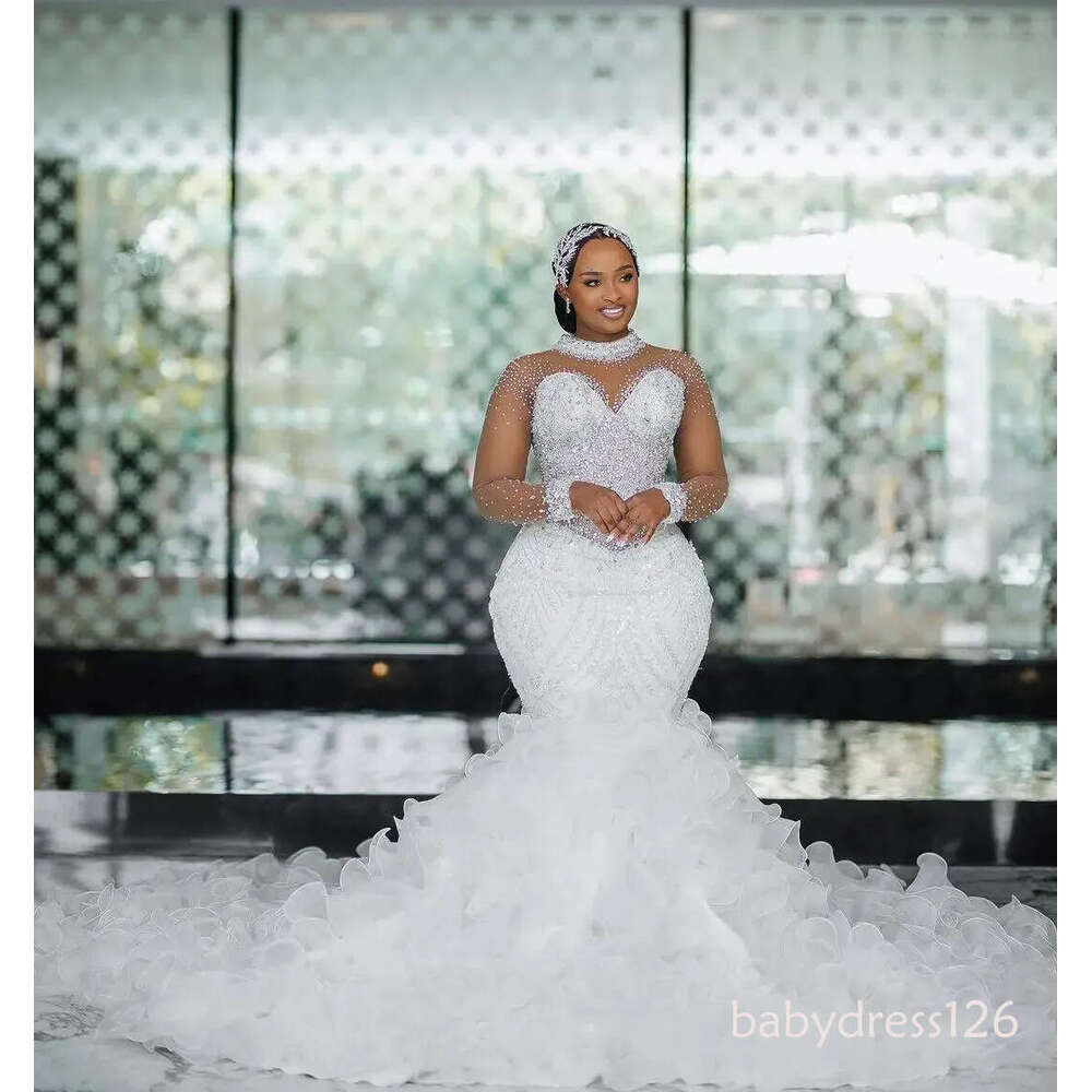 2026 Sparkly Crystals Beads Wedding Dress for Bride Illusion Long Sleeves Church Plus Size Tiers Bridal Gown Vestidos Noiva Robe De Mariage ZD19