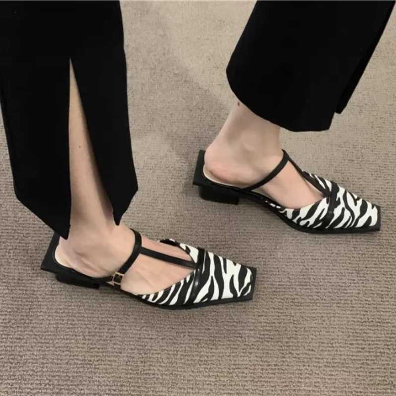 Mules d'été pour femmes, pantoufles à la mode, bout carré peu profond, diapositives zèbre, décontractées, pour l'extérieur, le bureau, Sandalias,