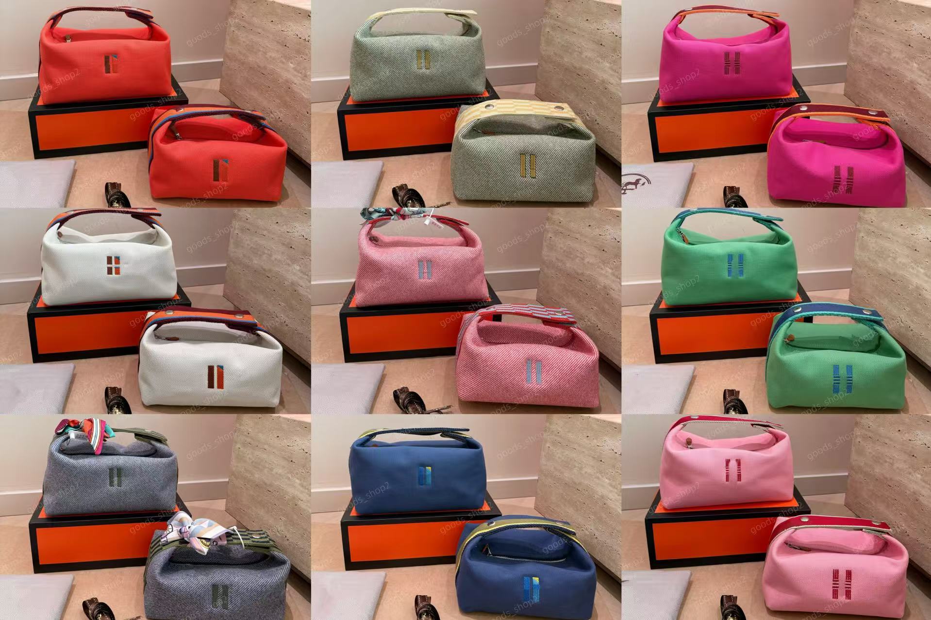 Designer 10A Mirror Quality cosmetic bag Bride-a-Brac Unisex Canvas handbag High quality canvas design Toiletry bag Makeup Bag classic style travel