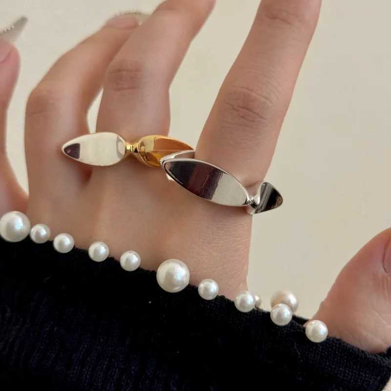 Retro Smooth Wide Ring Minimalist Luxury Textured Irregular Metal Rings Fashion Jewelry H260320-image-1098360467