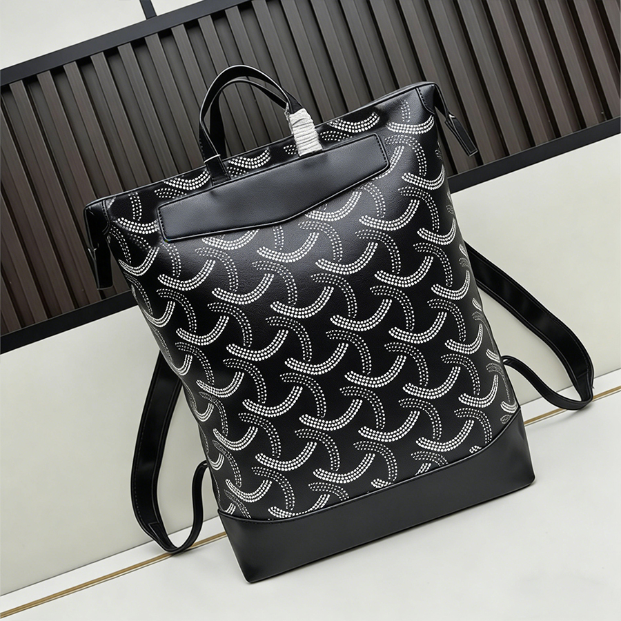 Designer Backpacks Travel Durable Wear Resistant Fashionable Leather Large Capacity Business Leisure Commuter Bag Travel Adventures Casual Versatile
