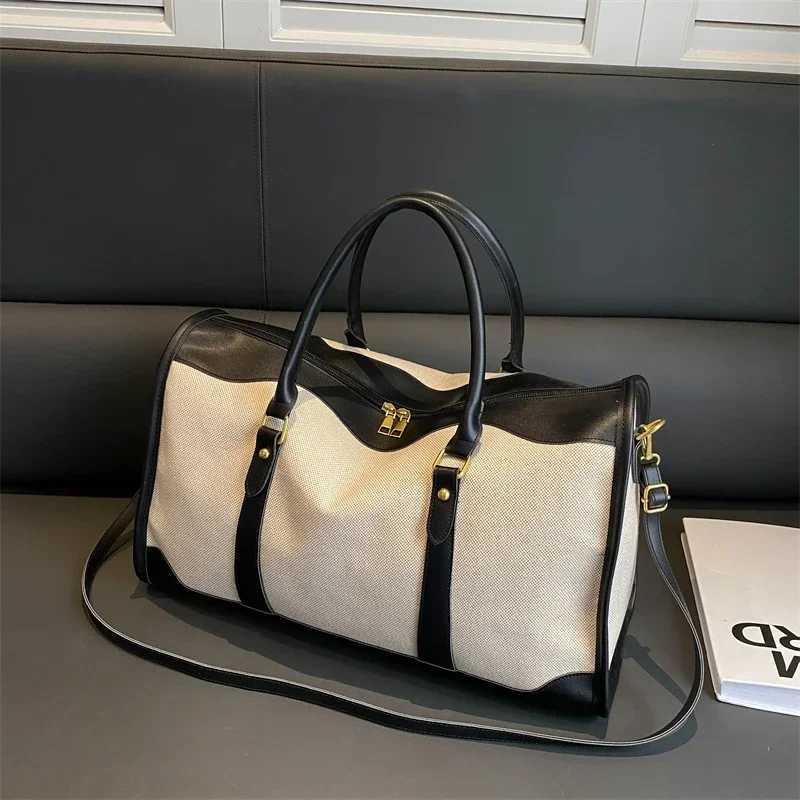 2026 Hot SaleCasual Canvas Large Capacity Travel Bags High Quality Sense of Grace Classic Style Shoulder Bags for Women H260321