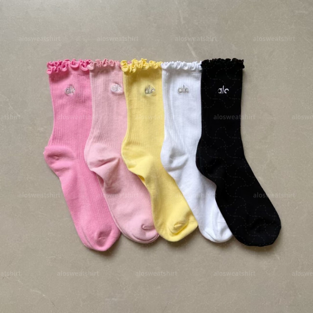 2026 alosockcotton lace candy-colored solid-color embroidered English spring Half-Crew Throwback womens yoga sock cotton Medium Tube Sports Four Sea