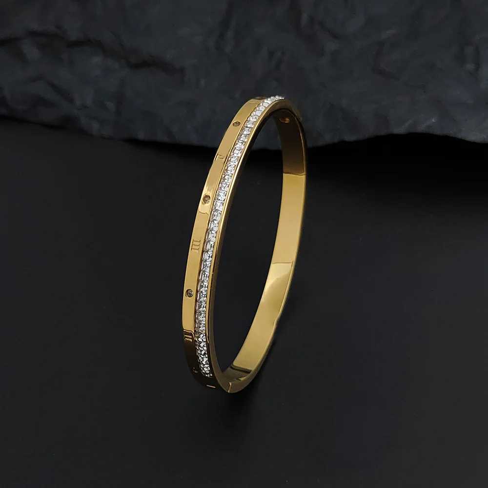 Boucle en forme de O en zircon avec chiffres romains, plaqué or de haute qualité, bijoux de fête de mariage pour femmes, H260323, nouvelle collec