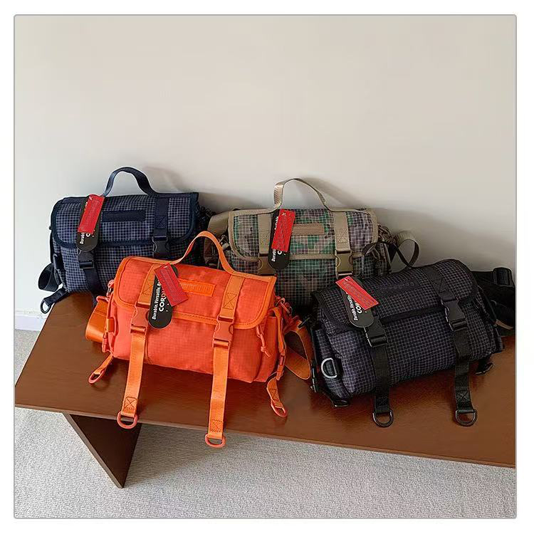Sac à bandoulière sacs à main sacs de messager d'extérieur unisexe Fanny Pack pochette à bandoulière plusieurs poches sac de messager de mode 4 c