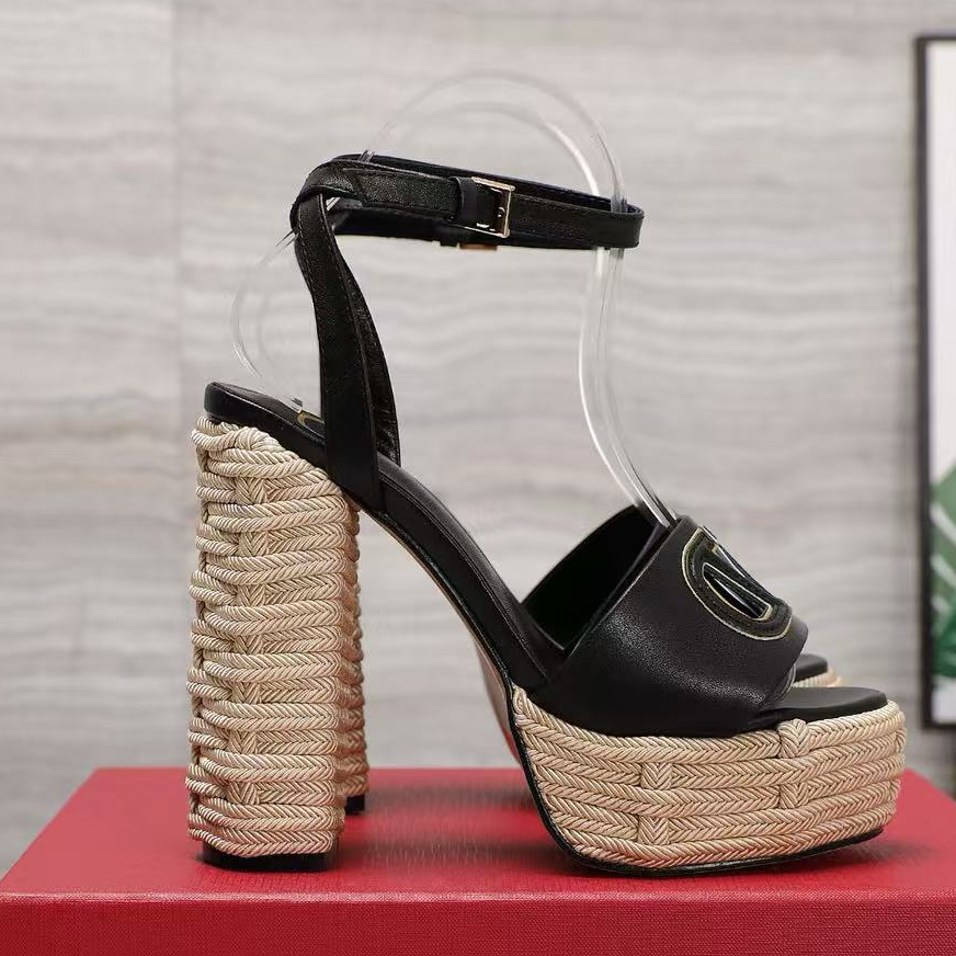 Sandales à plateforme en veau, talon épais, boucle métallique décorative, brides cheville, talons en herbe Lafite, style vacances, sandales à tal