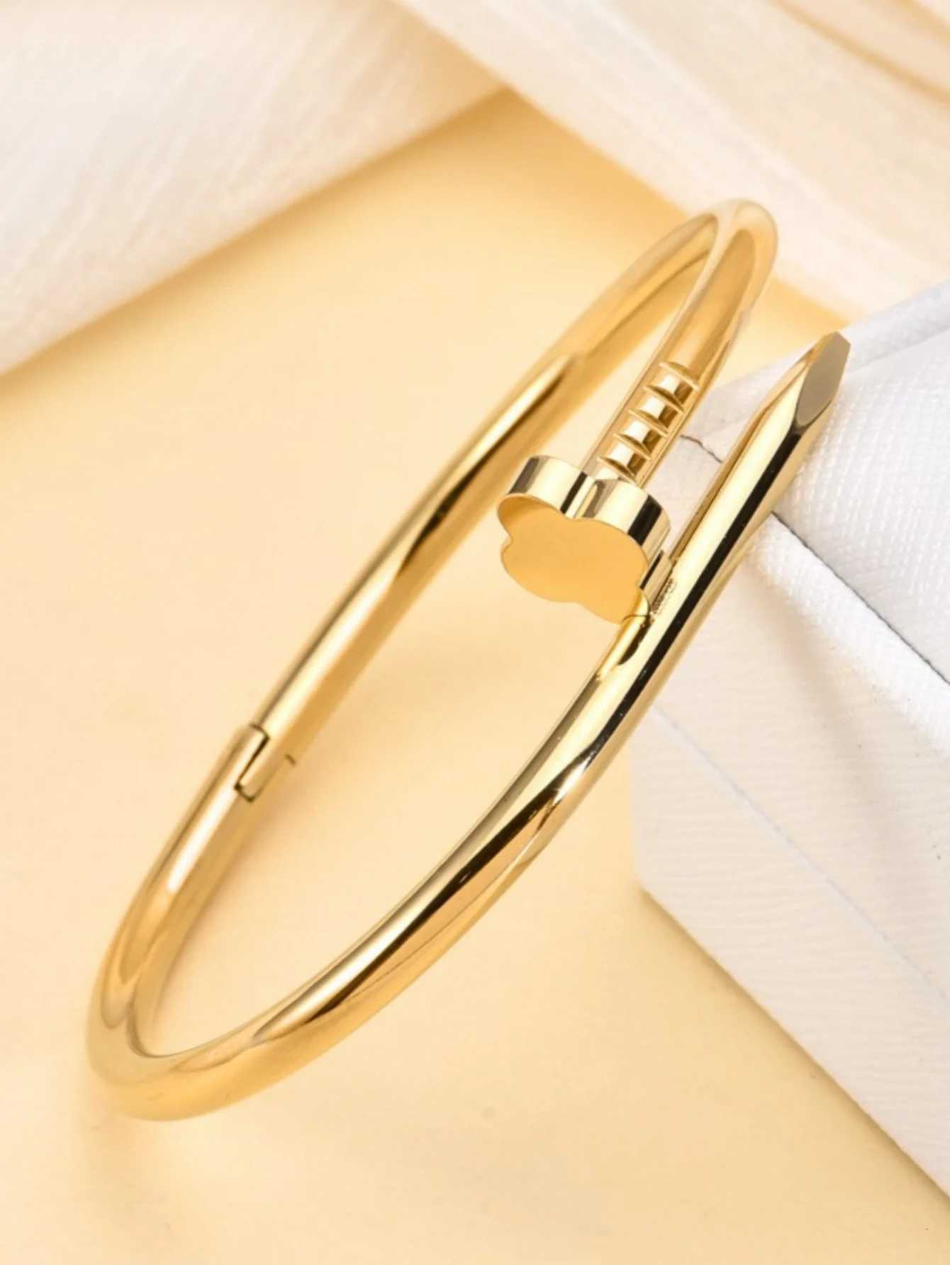 1 Piece of High-End Non-Fading Versatile Stylish Stainless Steel H260323-image-1098772379
