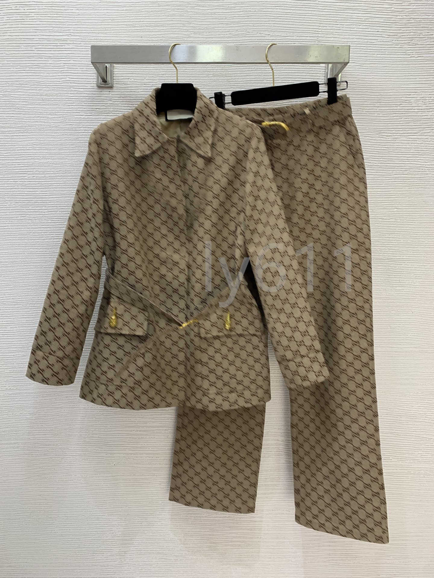 Women Two Piece Pants Designer Womens Clothes Letter Patterned Fabric Pocketed Collar Long-sleeved Jackets And Logo Printing Casual Pants Sets