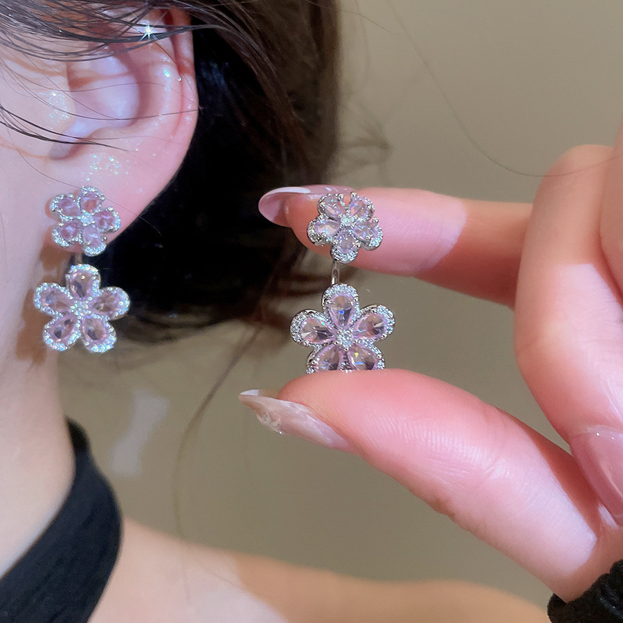 Silver Needle Super Fairy Zircon Flower Sweet Exquisite Elegant Earrings Light Luxury High-End Women's Ear Accessories-image-1098651066