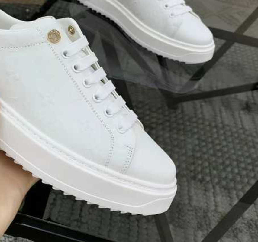 2026 New Mens Shoes Autumn Winter Sports Fashion Trend Real Ostrich Leather Suede Casual Shoes Lace Low Top Men's Shoes H260324