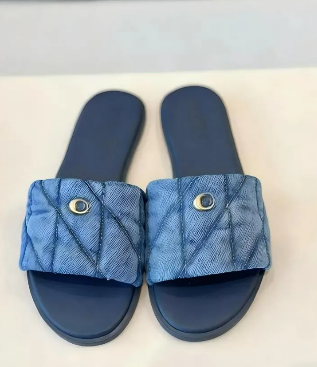 Designers Sandals Luxury Slide Interlocking Women Ladies Hollow new color Platform Slippers Women Slide Sandals Fashion Classics Retro Lovely Beach