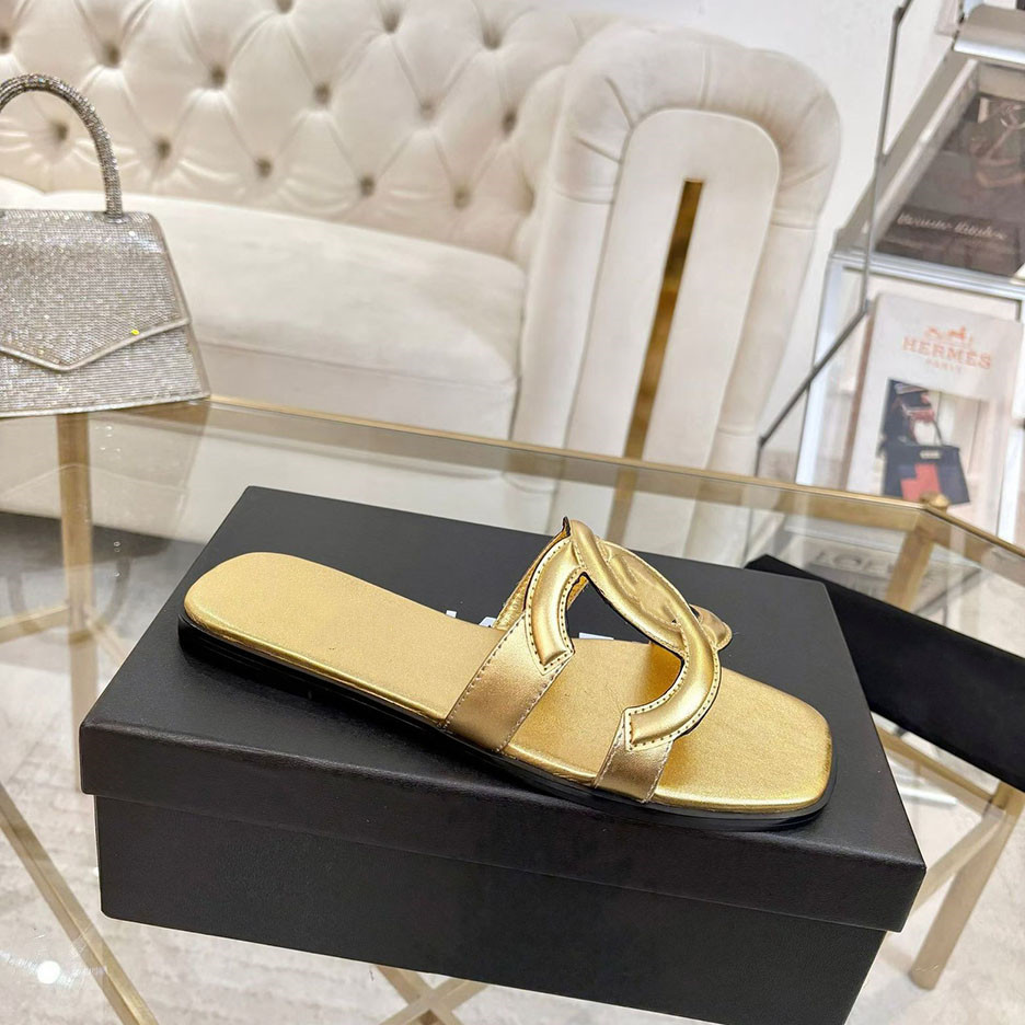 Summer new style open-toe sandals for women - beach shoes that are comfortable to wear outside, suitable for all occasions, and feature flat-bottome