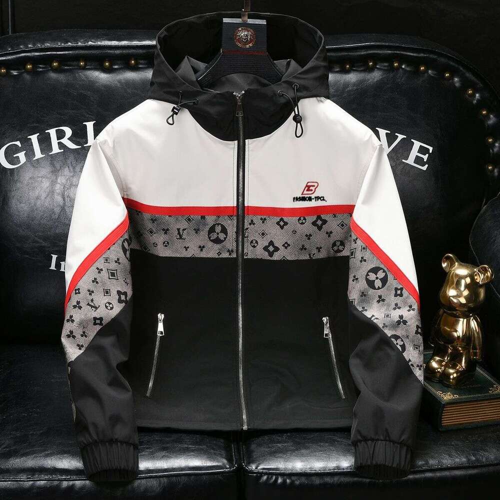 New DesignTeenage Jacket Spring And Autumn Hooded Men 's Coat European Trend Casual 2025 New Fashion Top Asia Size