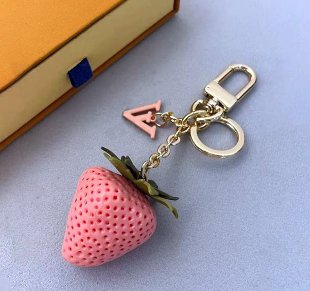 Designer Keychain Fashion Cherry Strawberry High Quality Luxury Bag Charm Lanyards Women Bags pendant Luggage Accessories Small Jewelry key Chain Ch