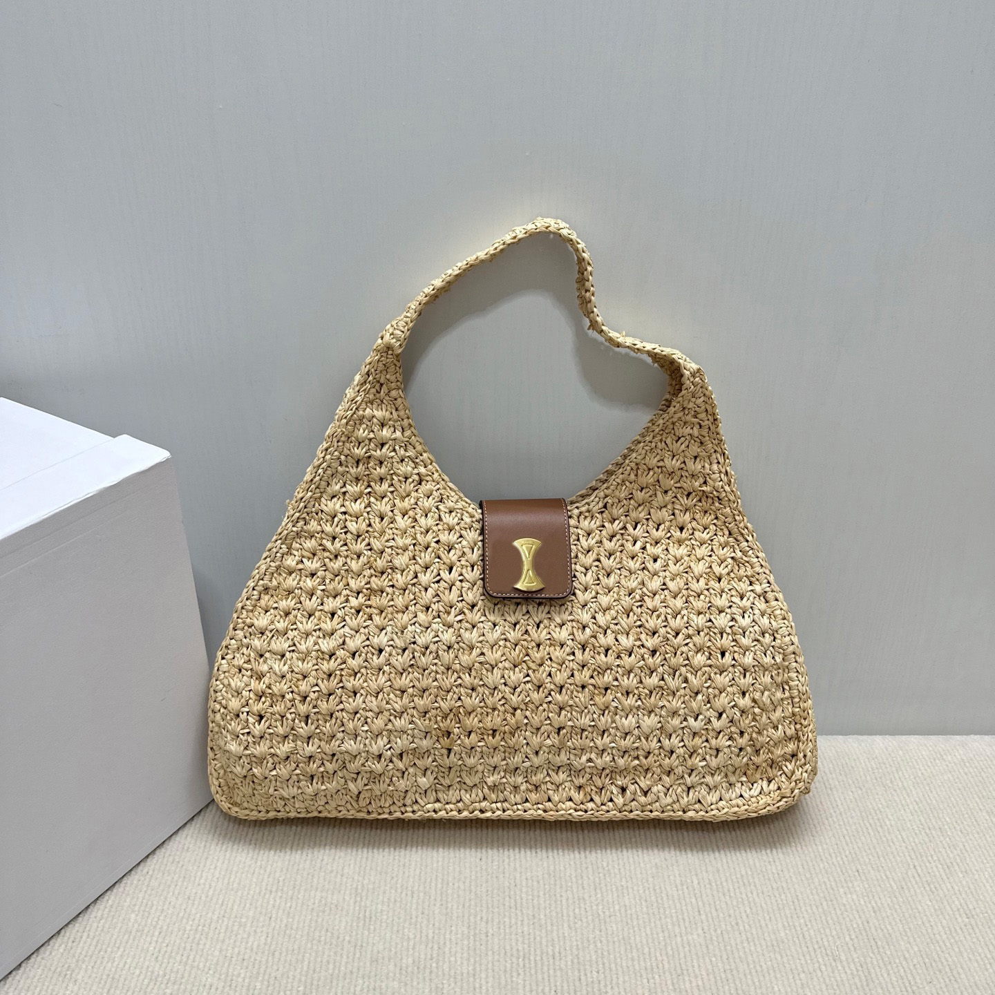 10A Designer Triangle tote straw weaving Womens mens straw bags armpit bags Crossbody half moon bags Luxurys handbag real Leather tote clutch und