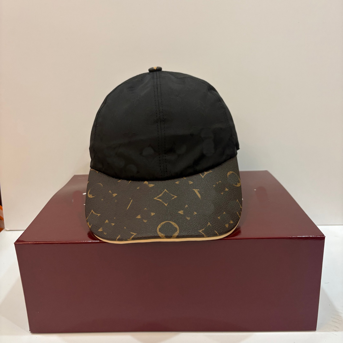 2026 New Fashion able Ball Cap men's baseball caps, designer caps, luxurious women's baseball caps, high-quality casual sun caps, outdoor