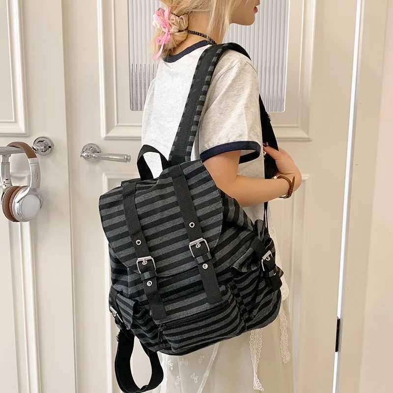 Casual Striped College Bkpk Korean Y2k Style Sool Bag Large Capity Versatile Bookbags Leisure Kpop Women Bag Z260326 M260805