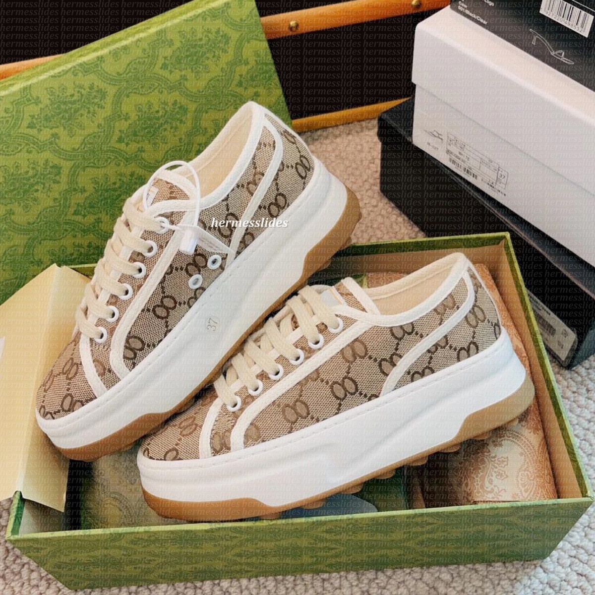 Designer High-quality Italy brand Women Casual Shoes low-cut 1977 high top Letter Sneaker Beige Ebony Canvas Tennis Shoe Luxury Fabric Trims thick-s