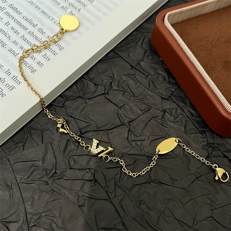 With box charm bracelet designer luxury bracelet designer for women vintage simple carved plated gold shiny bracelets trendy dainty fashion trend zh