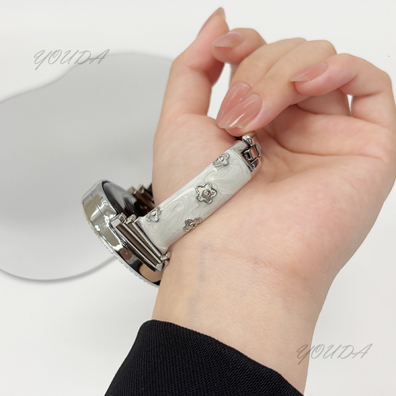 Watch strap Suitable watches light luxury gold-plated chain wristband floral diamond resin bracelet metal watch strap for women Q261016