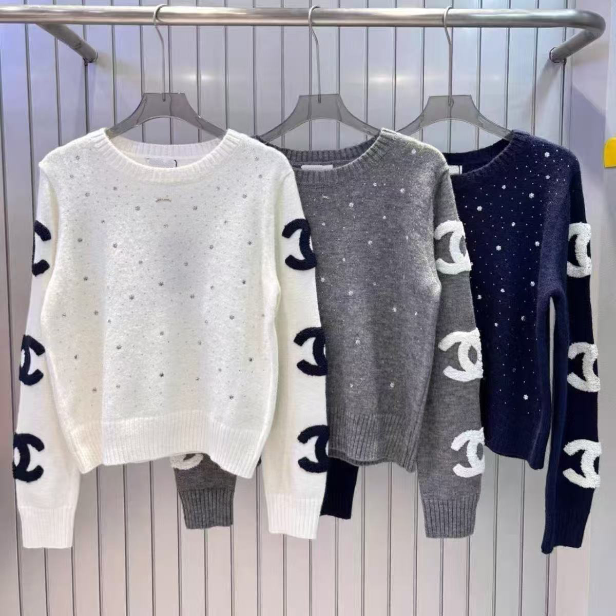 Fashionable Knit Starry Long-Sleeved Pullover fashion designer 2026 Fall/Winter New Style Chic Little Scented Sweater Women's Outerwear