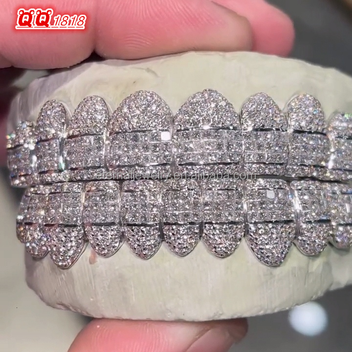 Flawless Princess Cut Invisible Setting Honeycomb Set Round Diamond Factory Custom S925 Silver Gold Moissanite Diamond Grillz