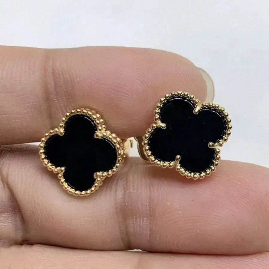 Designer Clover Studs Luxury wed Earring Vintage Four Leaf Stud Mother-of-Pearl Titanium Steel Gold Plated Studs Agate for Women wedding Jewelry 59q