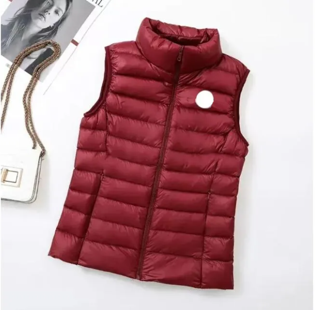 Womens Down Vest Jackets French Lightweight down jacket Designer Brand Sleeveless Lady Vest Luxury Embroidery Badge Outerwear Coats Size S-XXL