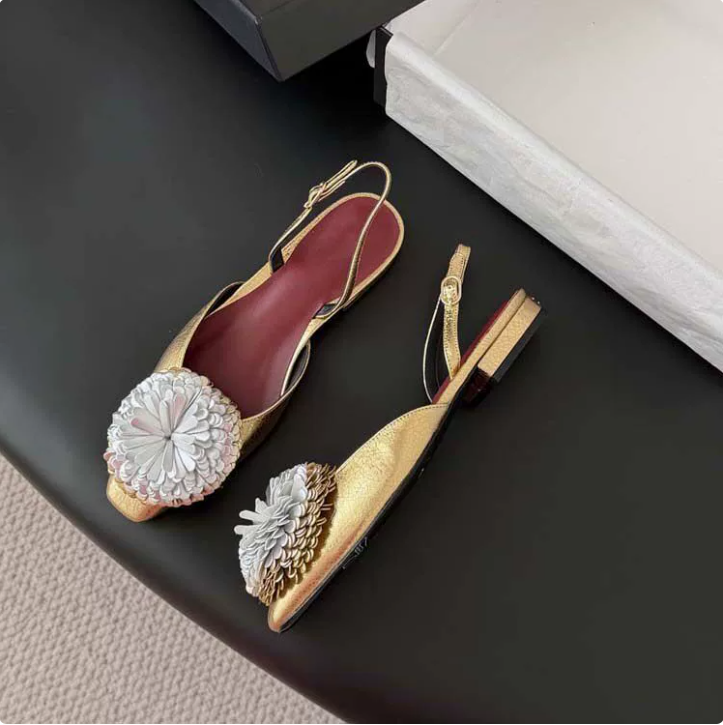 designer sandals shoes spring and summer new 100% cowhide camellia flat shoes fashion casual women luxury flat boat shoes for women leather shoes