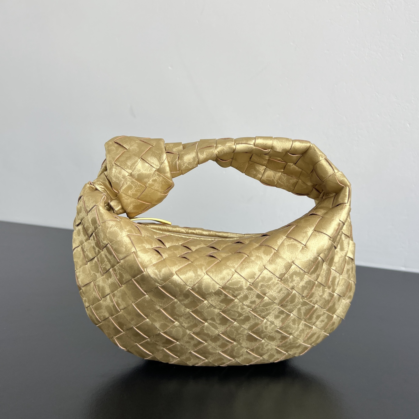 10A Miroir qualité Designer sac en cuir fourre-tout en peau de mouton Premium en cuir noué sous les bras sac à main femmes sacs à main avec sac à