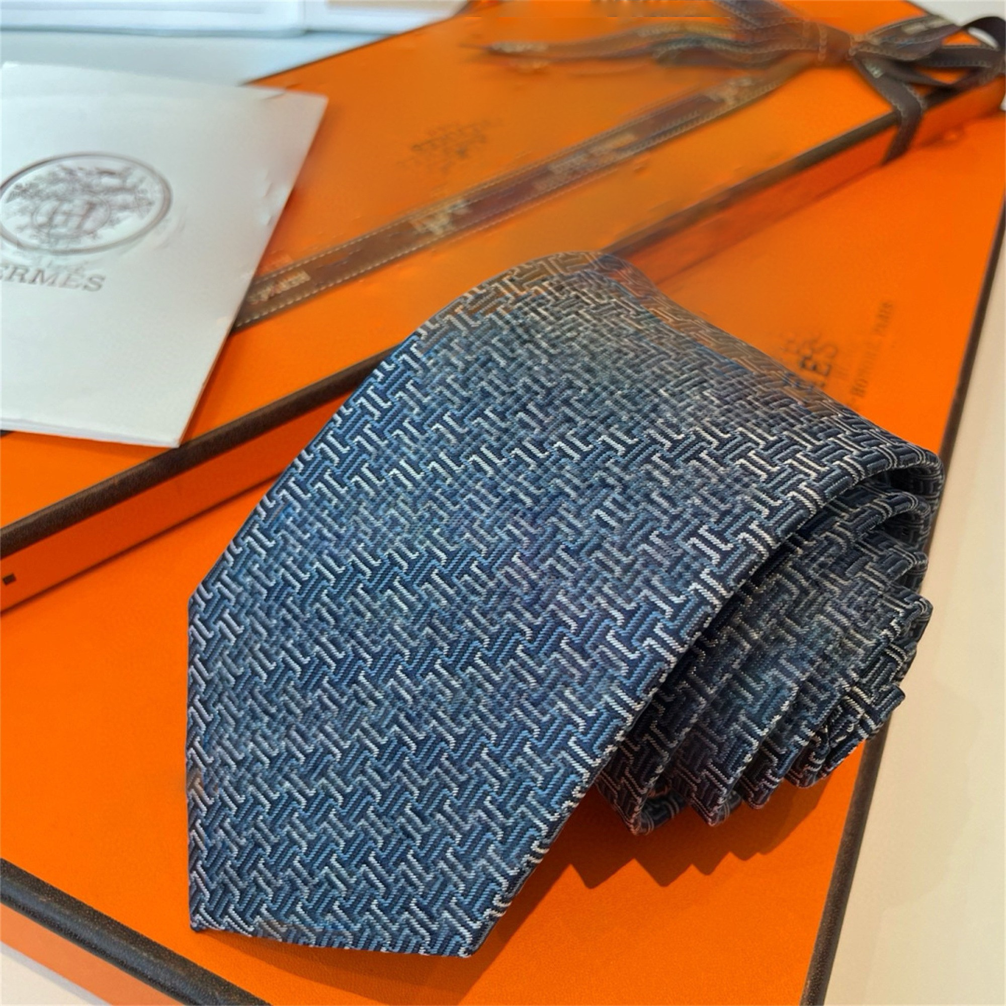 Neck Ties Designer Stripe Embroidered Ties Army Green Men Silk Tie Business Casual Fashion High Quality Bow Ties Tie-image-963451013
