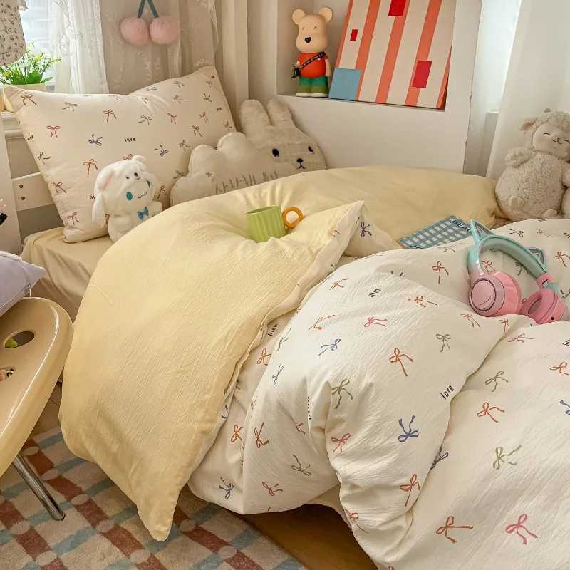 Cartoon color plaid bed sheet four-piece set student cute soft quilt cover dormitory three-piece set H260402-image-1100072642