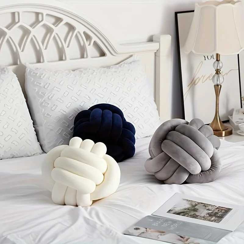 1pc Art Deco Striped Knot Pillow -Handmade Soft PolyesterCotton Modern Cozy Decorative Cushion for Homeand Sofa 99inch H260330-image-1099630090