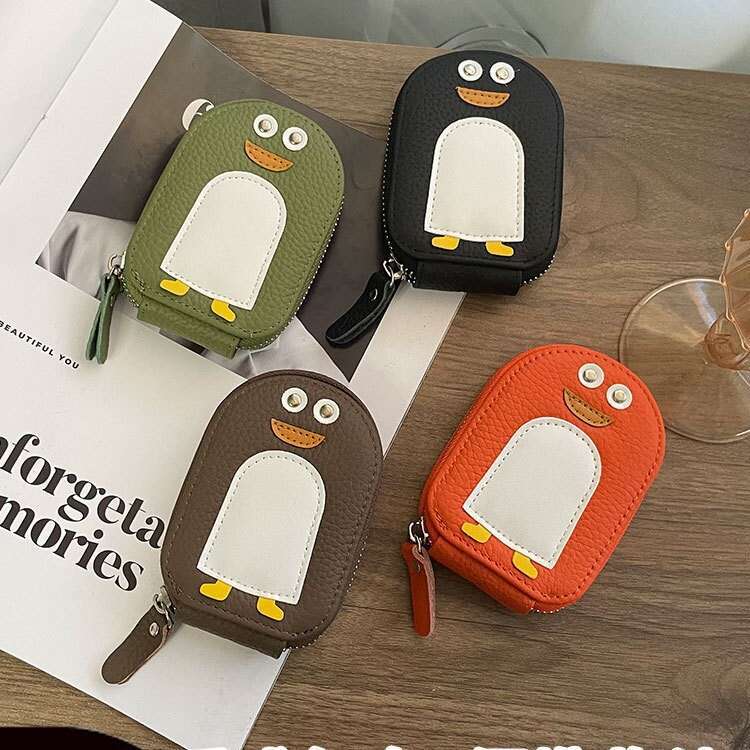 Card Holders Women's Ultra-Thin Compact Exquisite 2026 New Model Trendy Genuine Leather Anti-Demagnetization Cute Niche Design Ins D261019