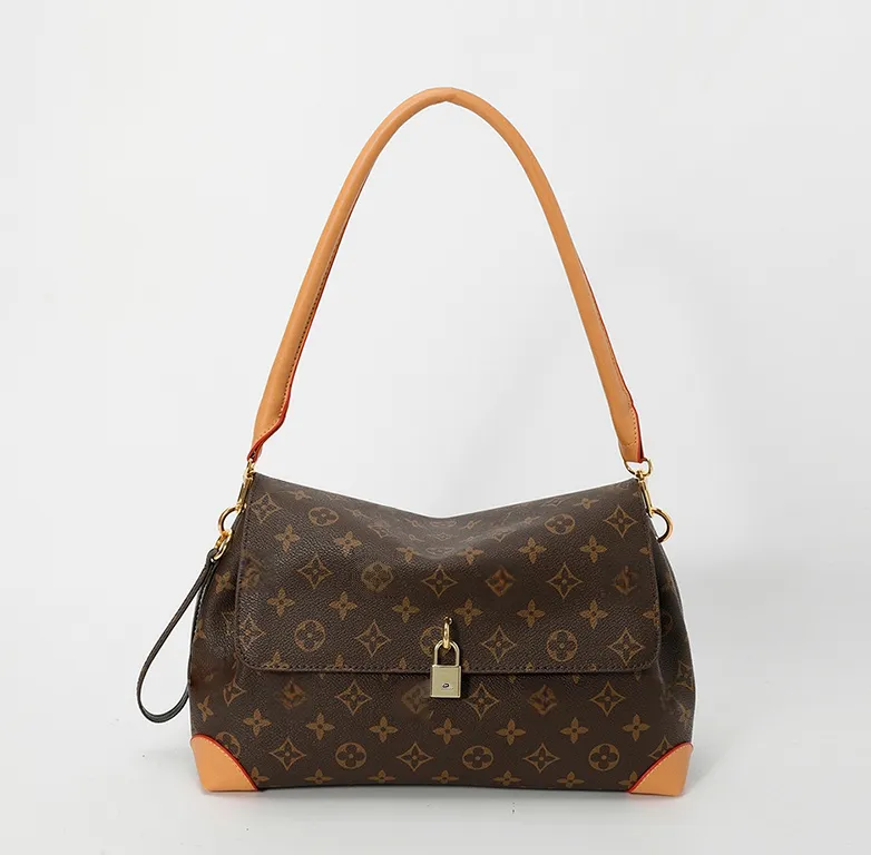 Luxury Designer bag Nano Diane handbag Boulogne Women Loop Hobo Shoulder Bag leather clutch pochette classic Mini Chain Purses Luxury tote crossbody